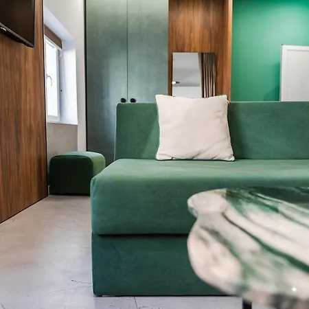 Tirana Center Apartamento Polisi i Vogel